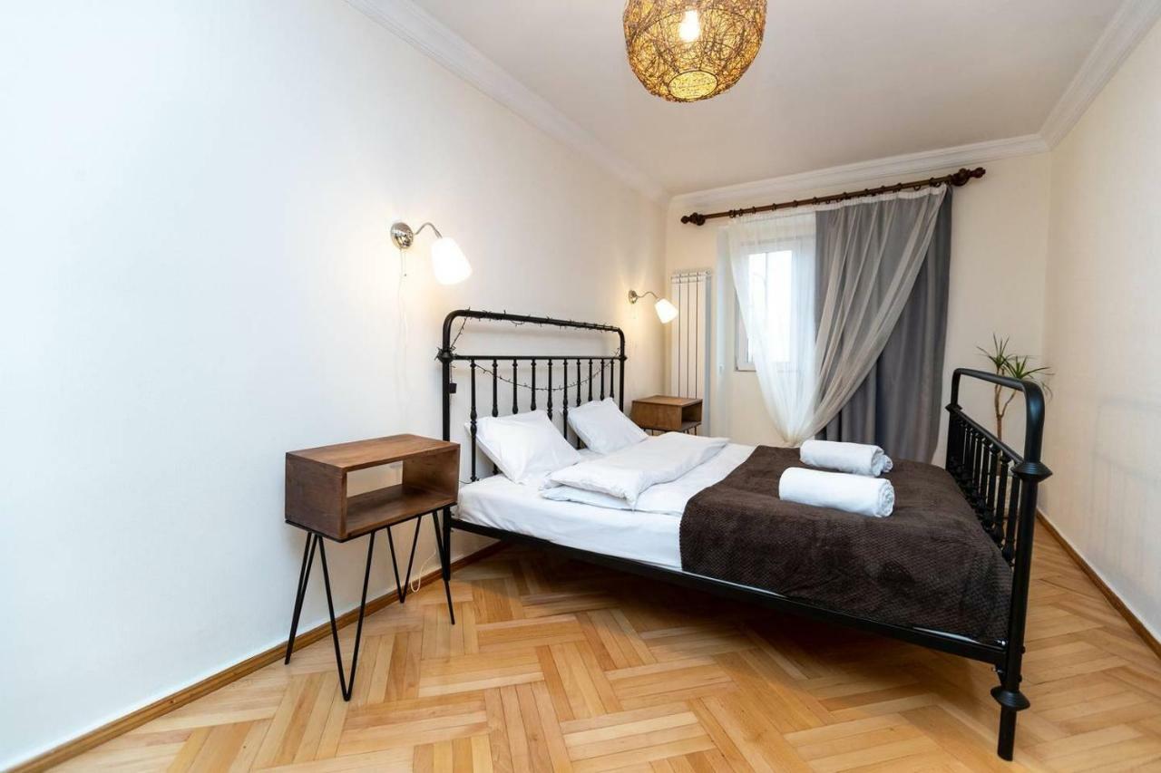 Wehost Cosy Apartment Tbilisi Zewnętrze zdjęcie